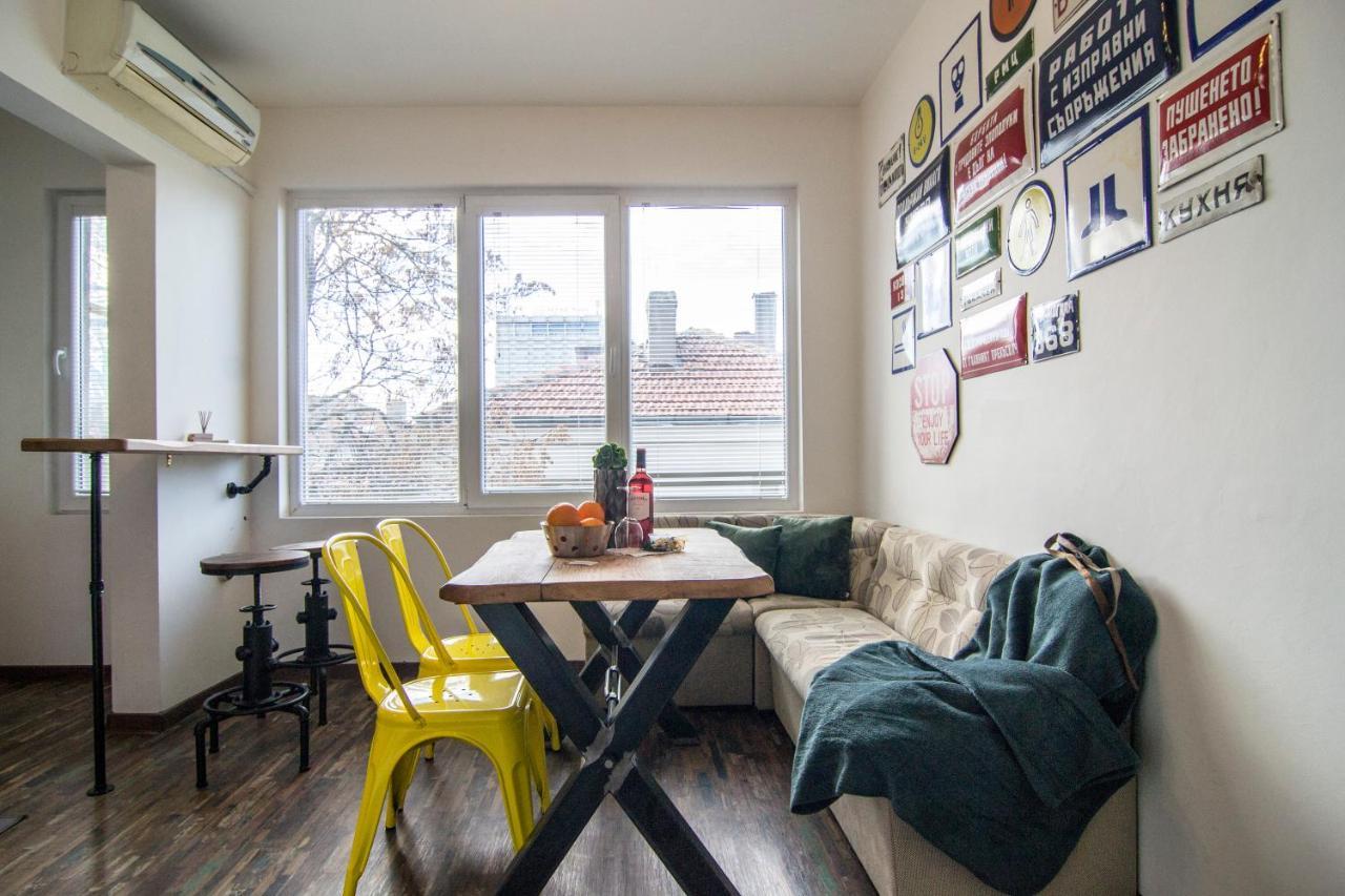 Ferienwohnung Urban Style In The Centre Warna Exterior foto